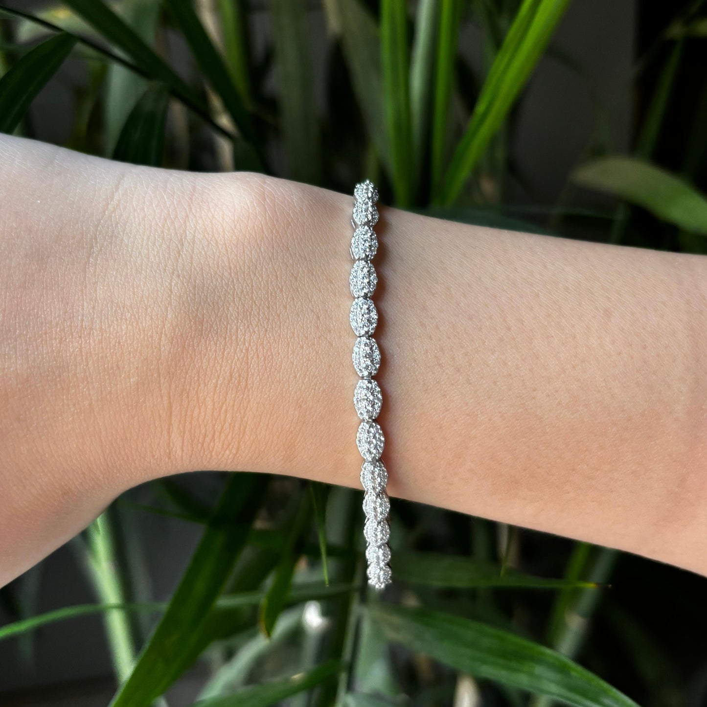 Oval Glow Bracelet