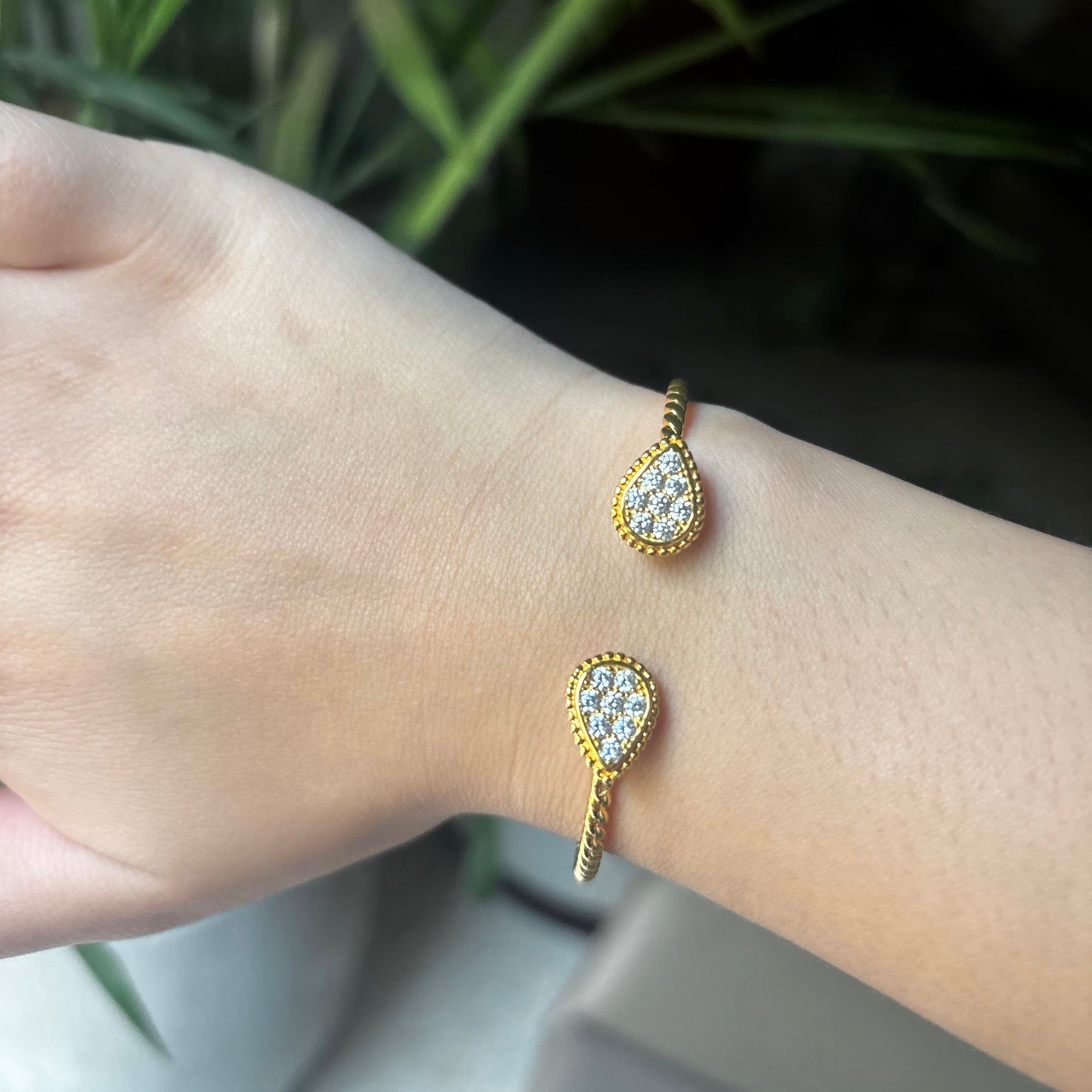 Solara Cuff