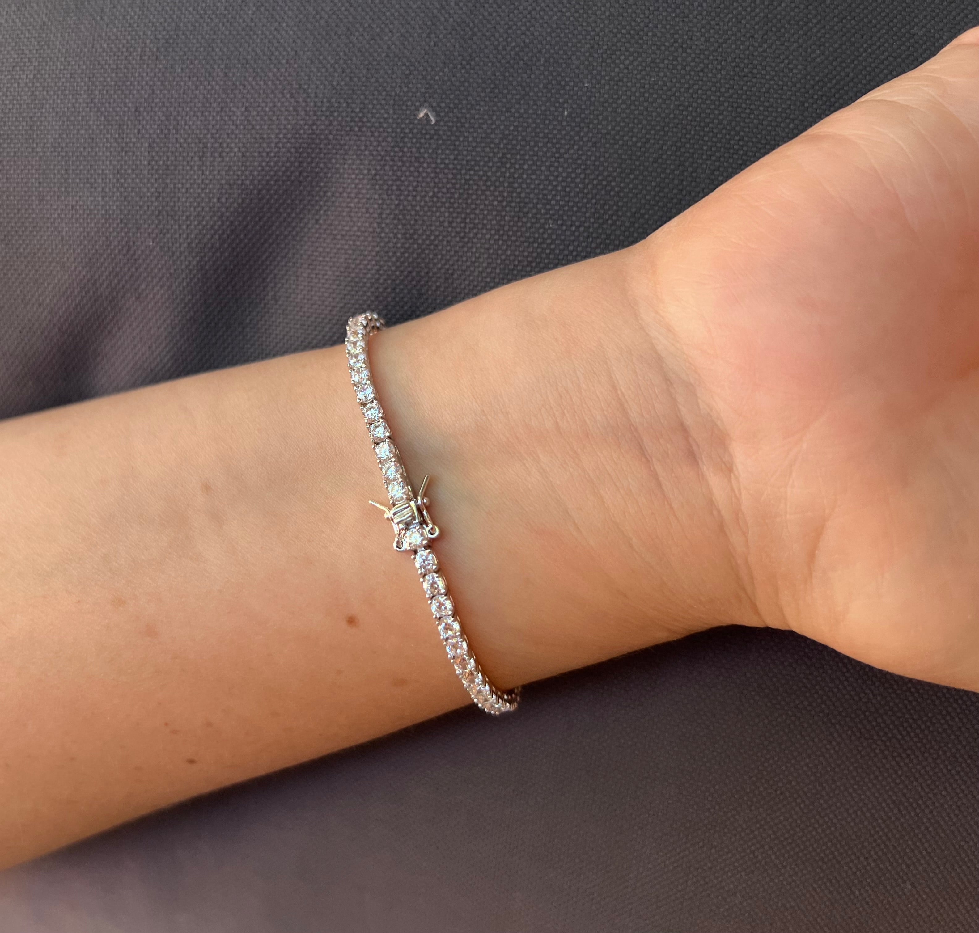 3.00 mm Square Set Tennis Bracelet