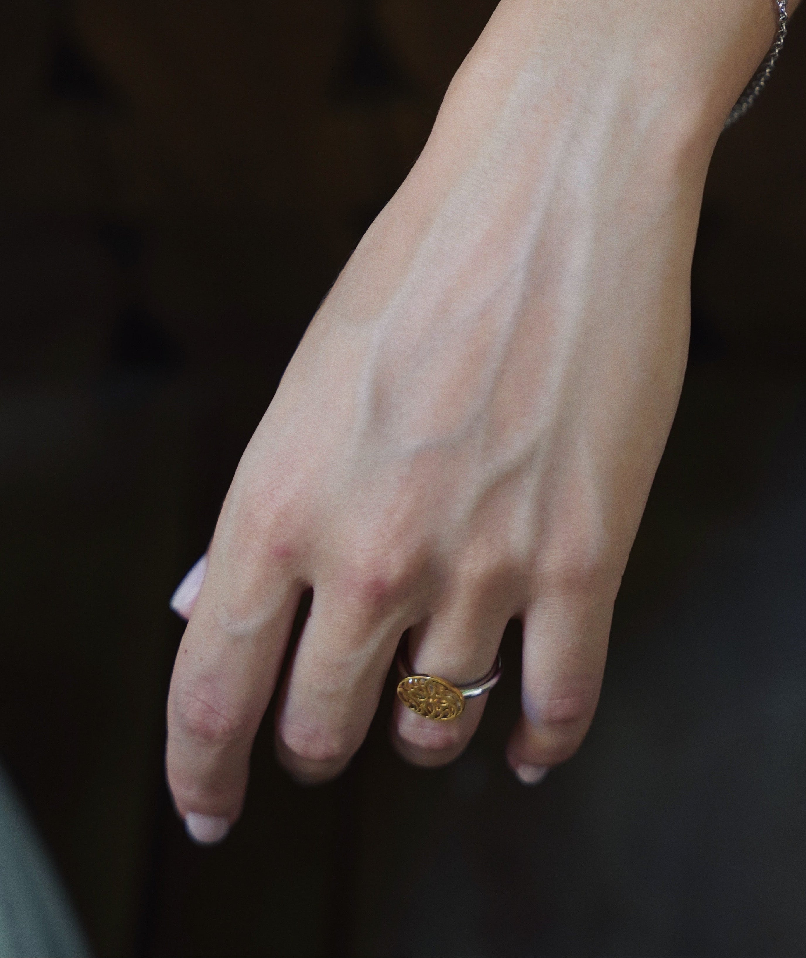 PERET Emblem Ring
