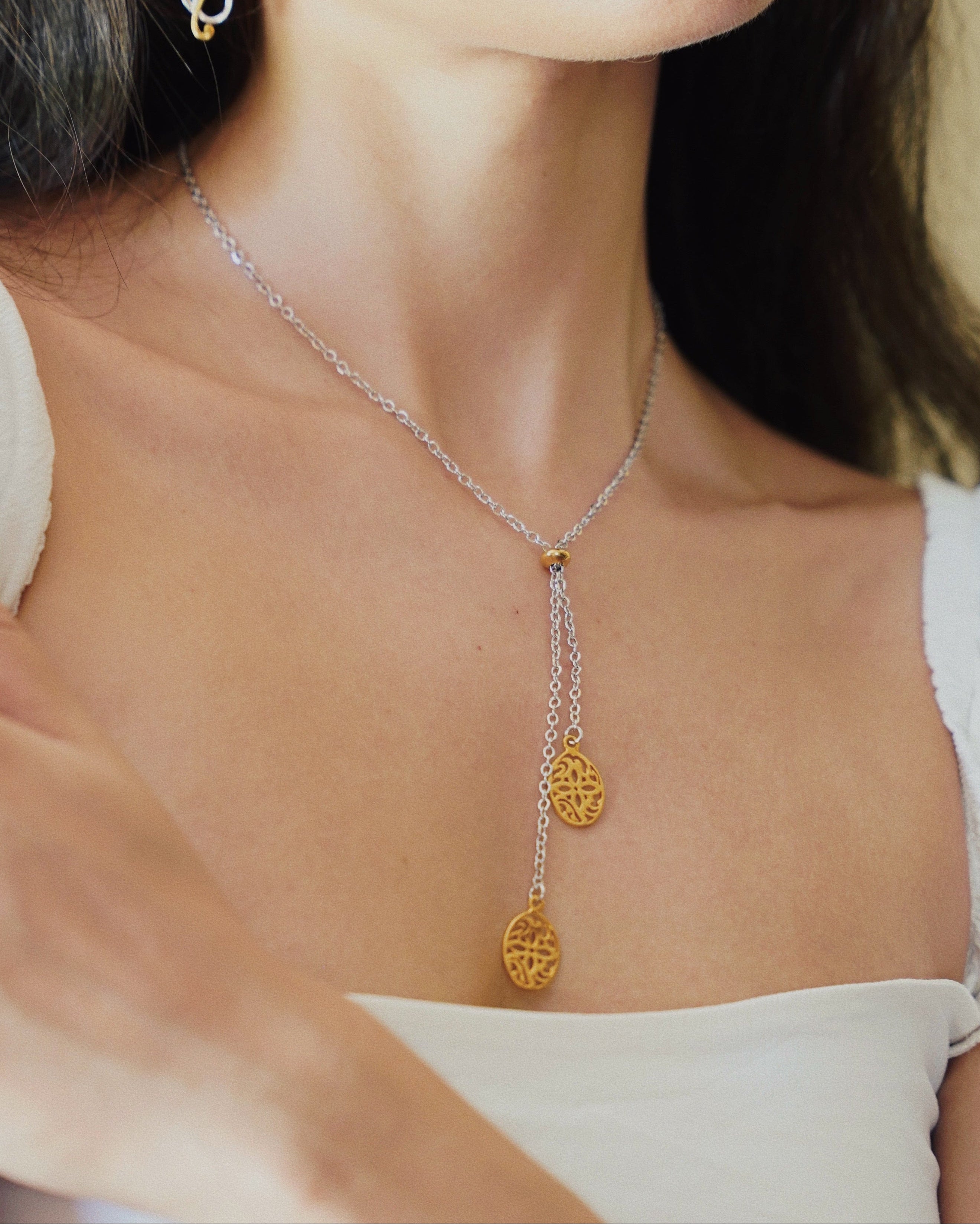 PERET Lariat Necklace