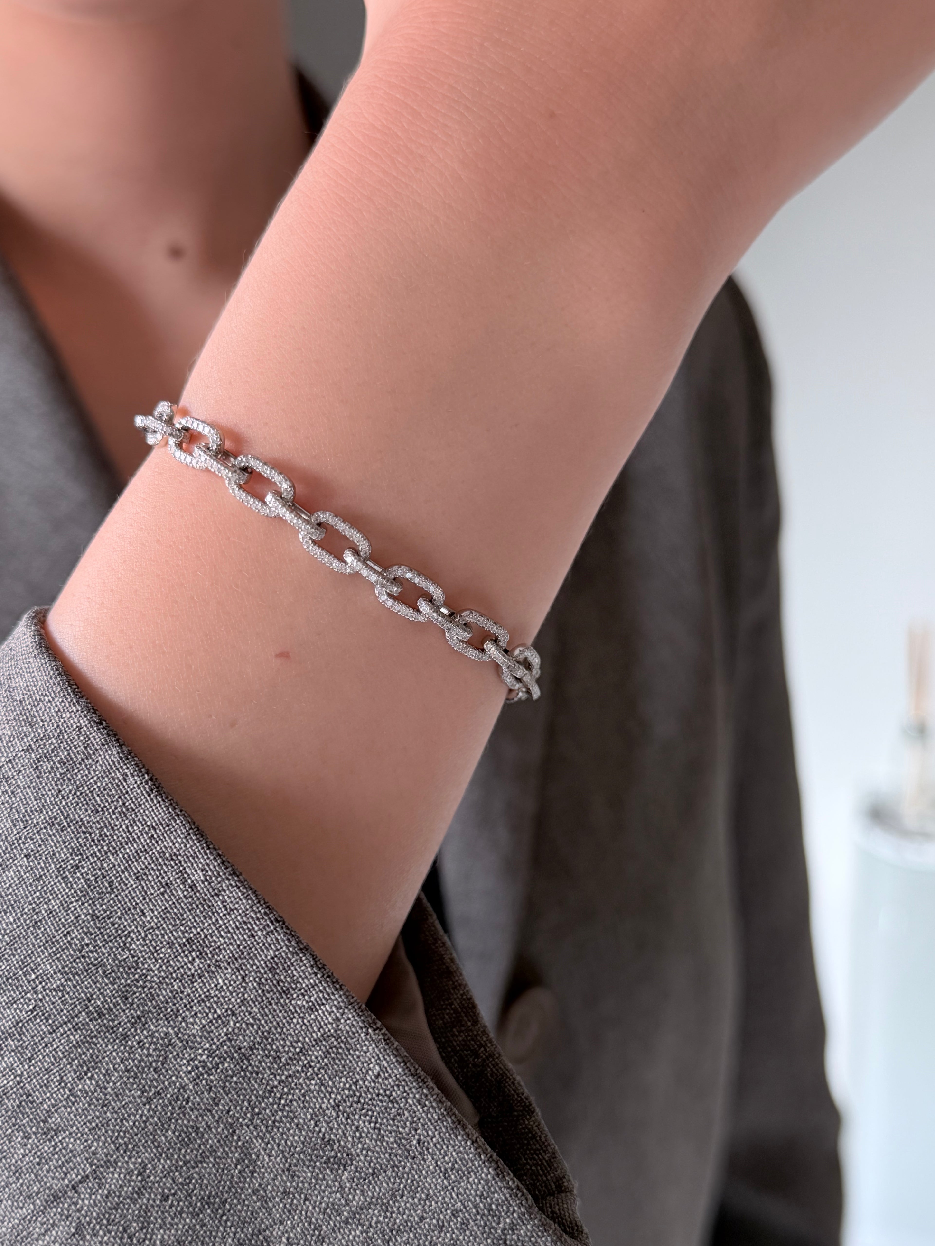 Elara Link Bracelet