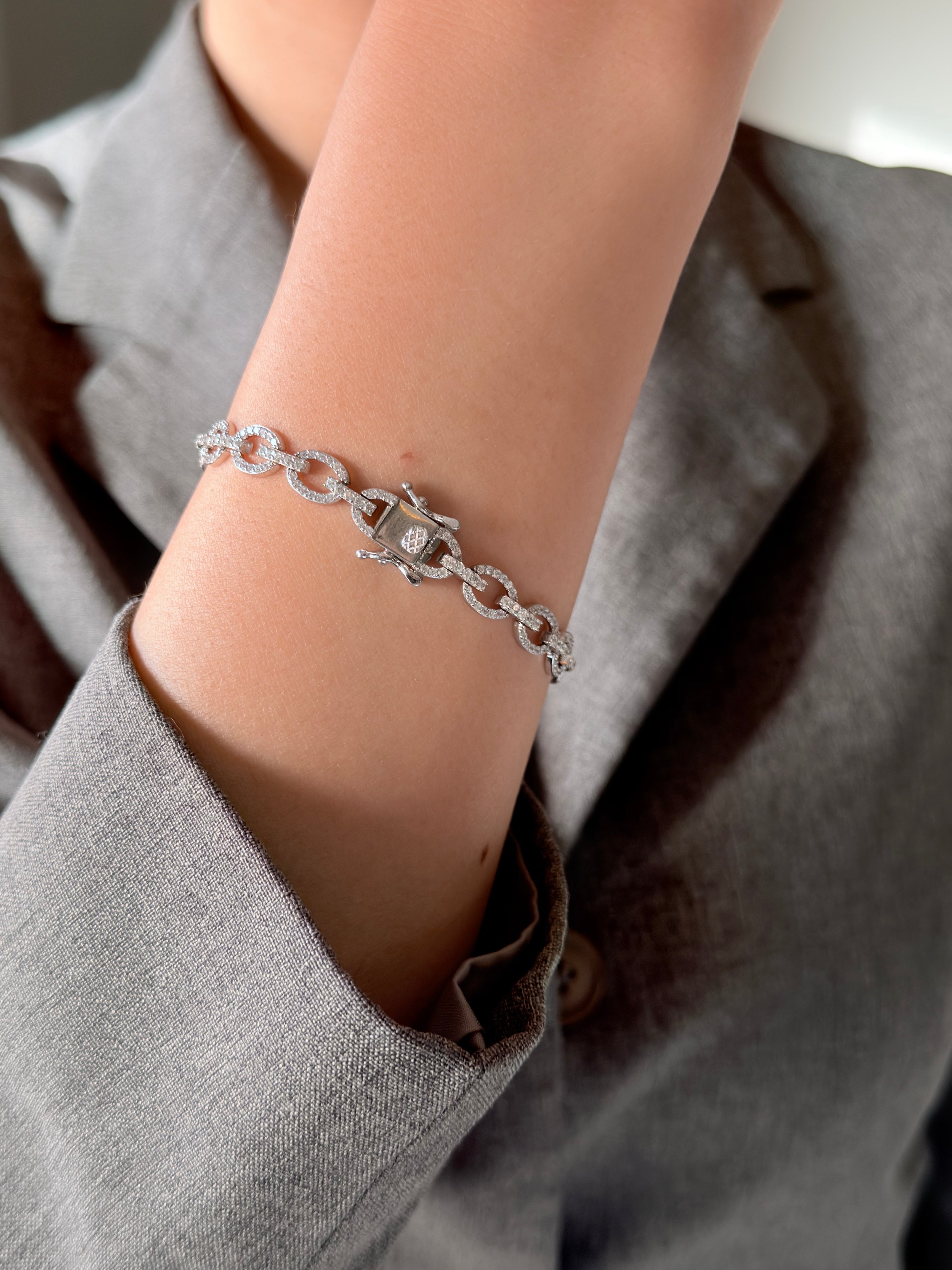 Halo Link Bracelet