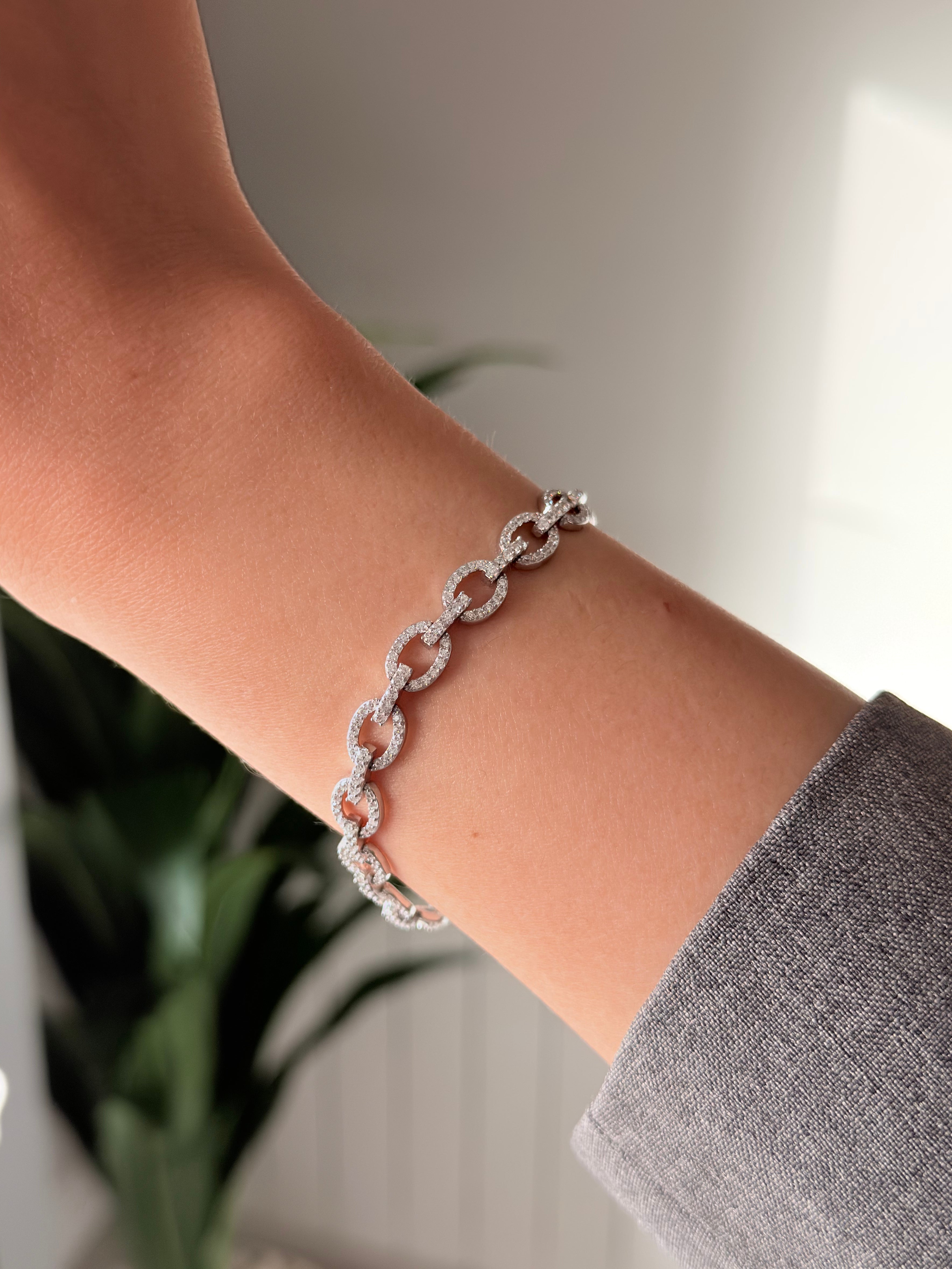 Halo Link Bracelet
